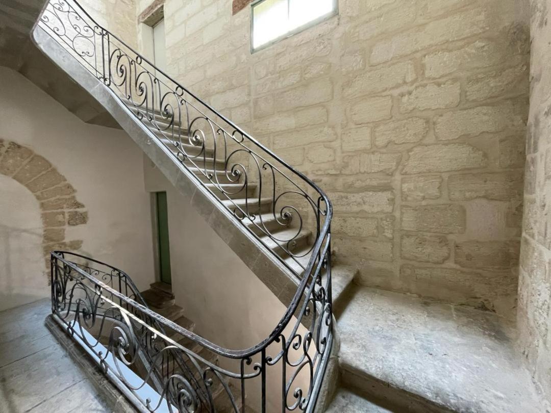Studette Avec Le Charme De L'Ancien Apartment อาวีญง ภายนอก รูปภาพ